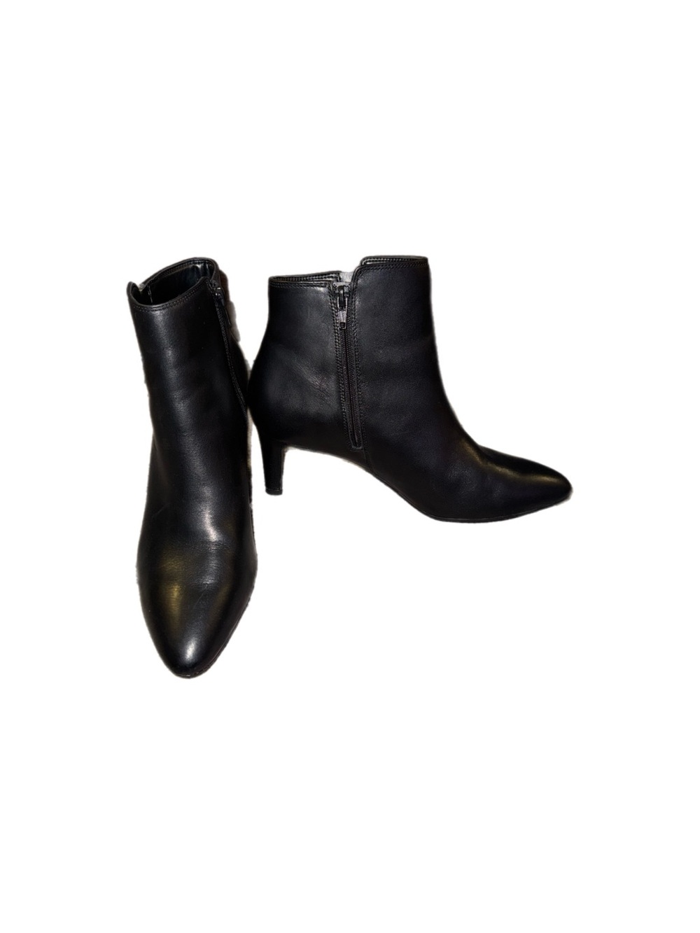 Women’s Clark’s Calla Blossom Black Leather Ankle Boots size
